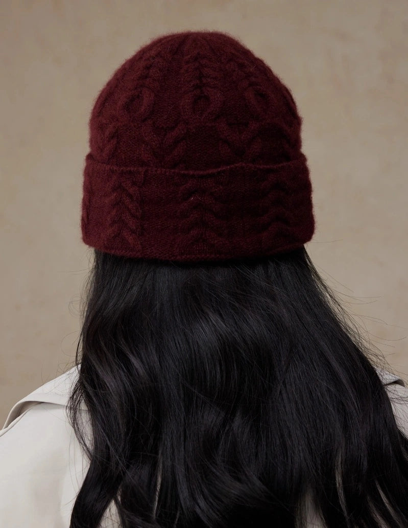 Elegant 100% Cashmere Beanie – Cable Knit Design | Multiple Colors